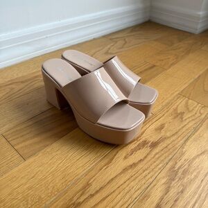 *Brand New* Patent Platform Heels